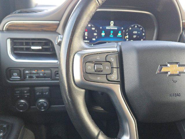 Used 2024 Chevrolet Suburban Premier AWD/4WD image 29