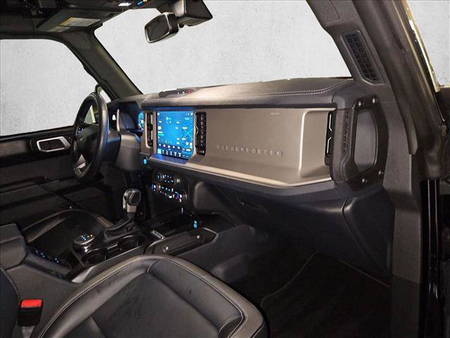 Certified 2025 Ford Bronco Outer Banks AWD/4WD image 17