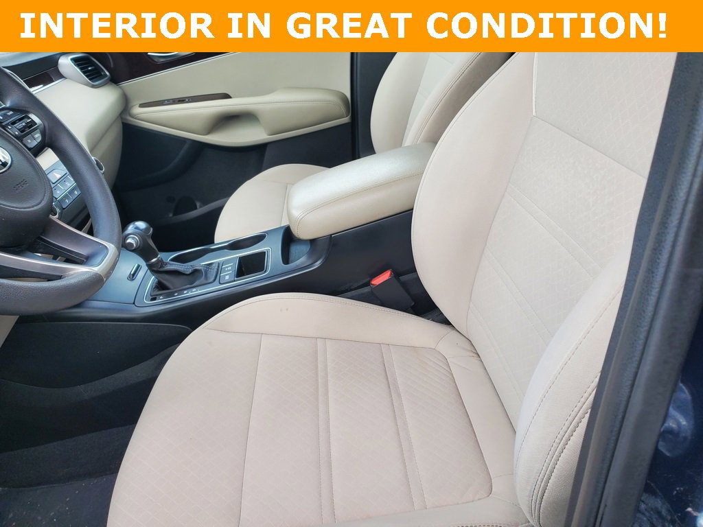 Used 2017 Kia Sorento LX image 12