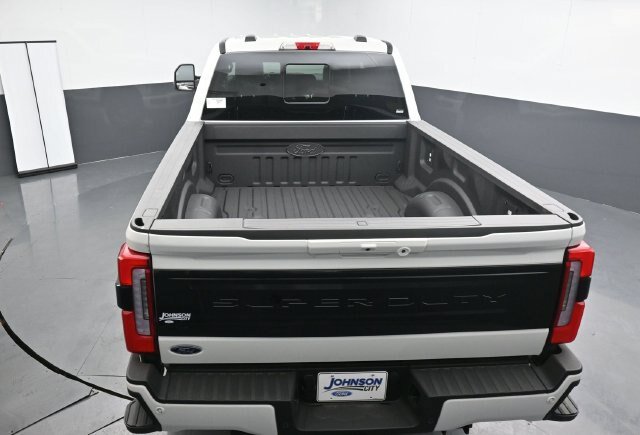 Certified 2026 Ford F350 Platinum AWD/4WD image 18