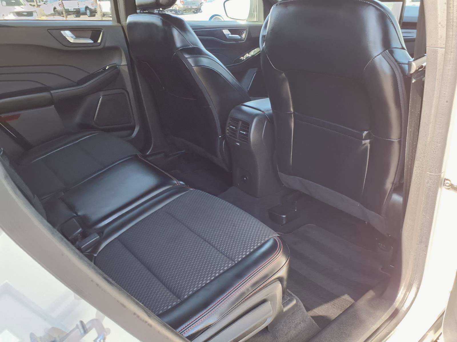 Certified 2023 Ford Escape ST-Line w/ Tech Pack #1 FWD image 13