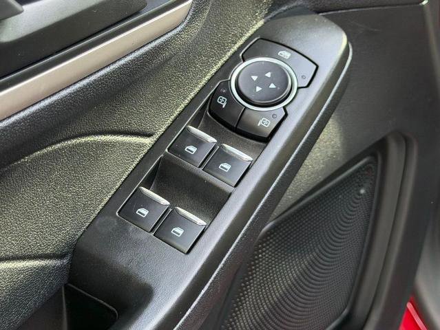 Certified 2022 Ford Escape SE w/ SE Sport Appearance Package FWD image 15