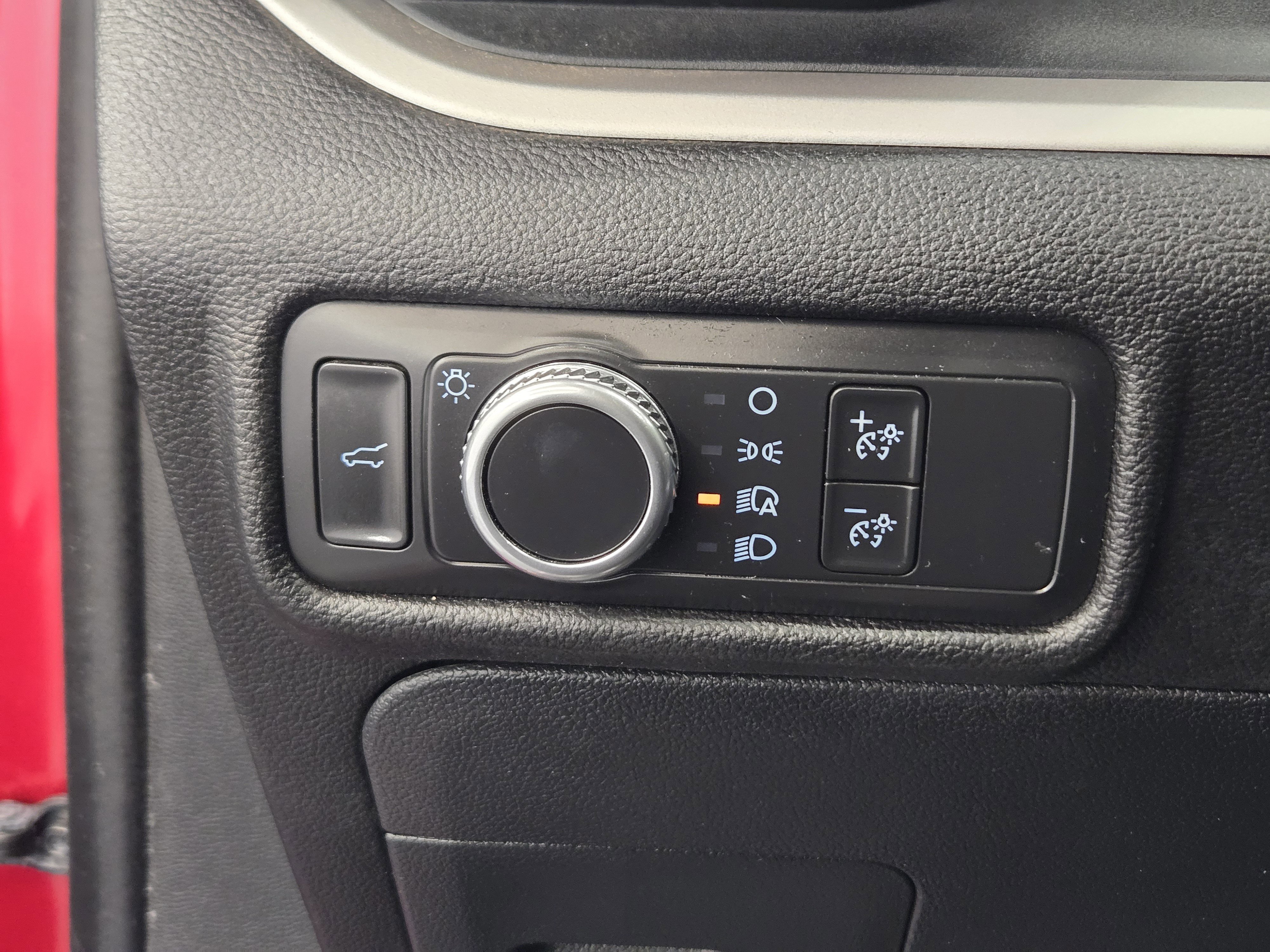 Certified 2021 Ford Explorer XLT image 20