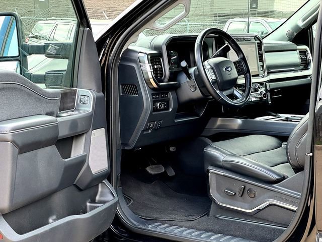 Certified 2024 Ford F250 Lariat w/ Lariat Ultimate Package image 8