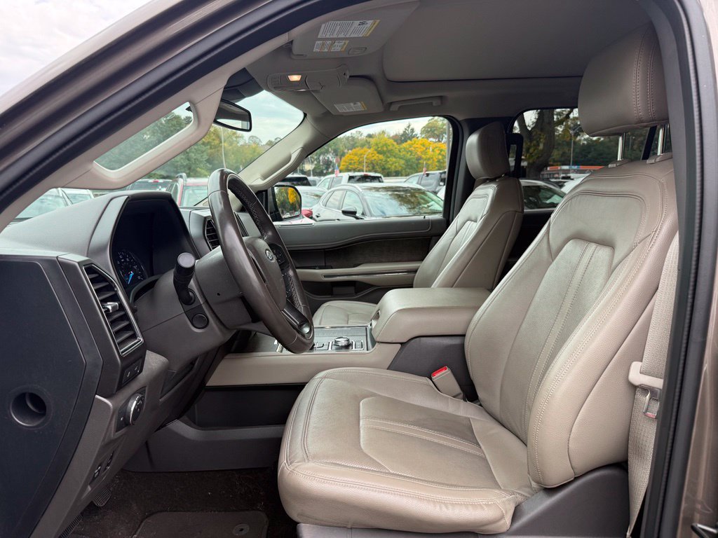 Certified 2019 Ford Expedition Max Limited w/ Special Edition Package AWD/4WD image 20