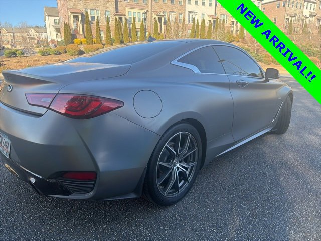Used 2018 INFINITI Q60 3.0t Luxe w/ Sensory Package 3.0T Luxe image 2
