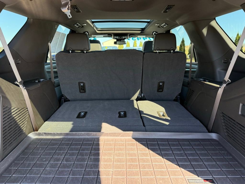 Used 2023 GMC Yukon Denali w/ Max Trailering Package image 36