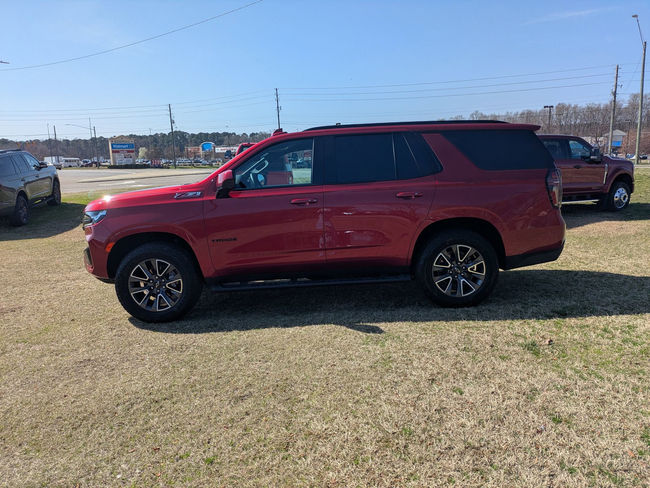 Used 2024 Chevrolet Tahoe Z71 image 2