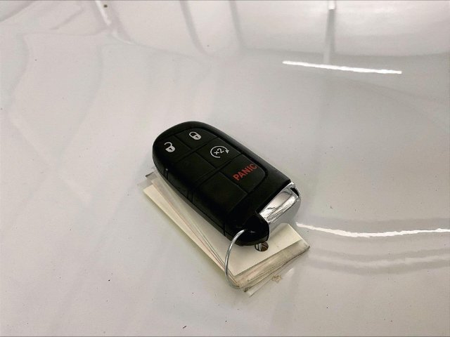 Used 2022 Jeep Compass Limited AWD/4WD image 9