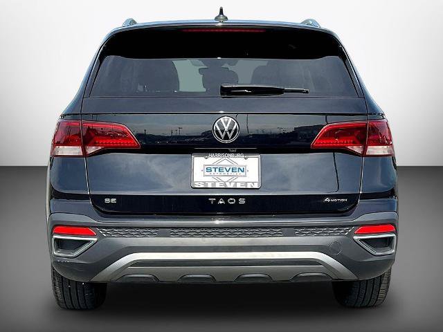 Used 2023 Volkswagen Taos SE AWD/4WD image 5