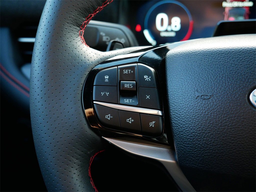 Certified 2025 Ford Explorer ST image 19