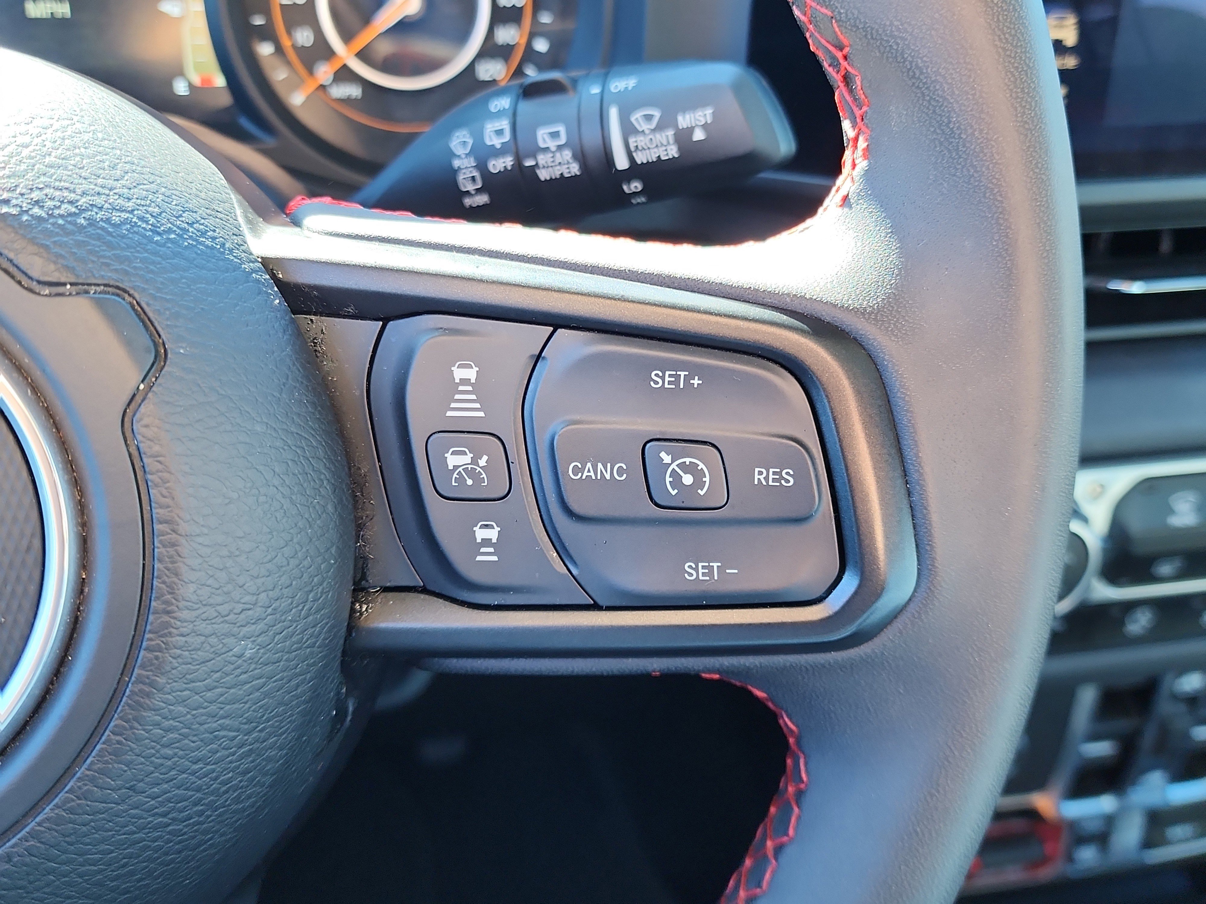 Used 2024 Jeep Wrangler Rubicon image 20