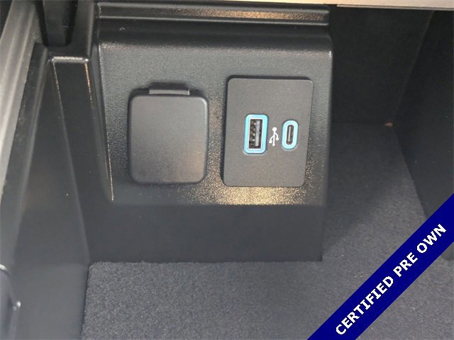 Certified 2023 Ford Explorer ST-Line w/ Class IV Trailer Tow Package image 26