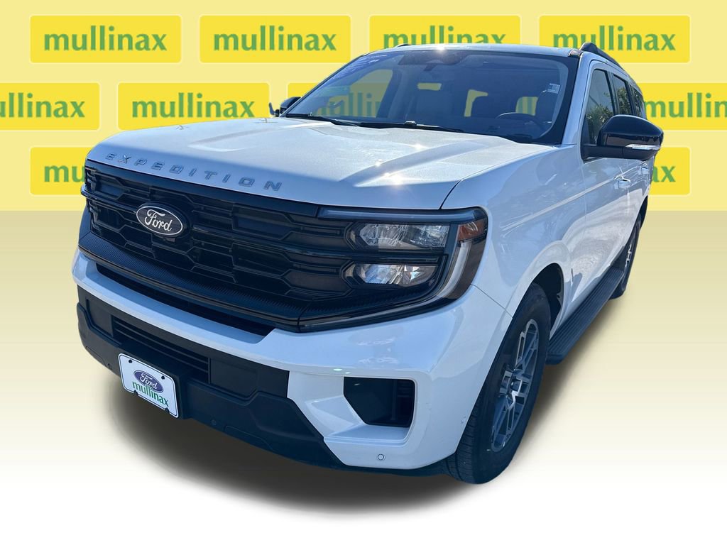 Certified 2025 Ford Expedition Active image 12