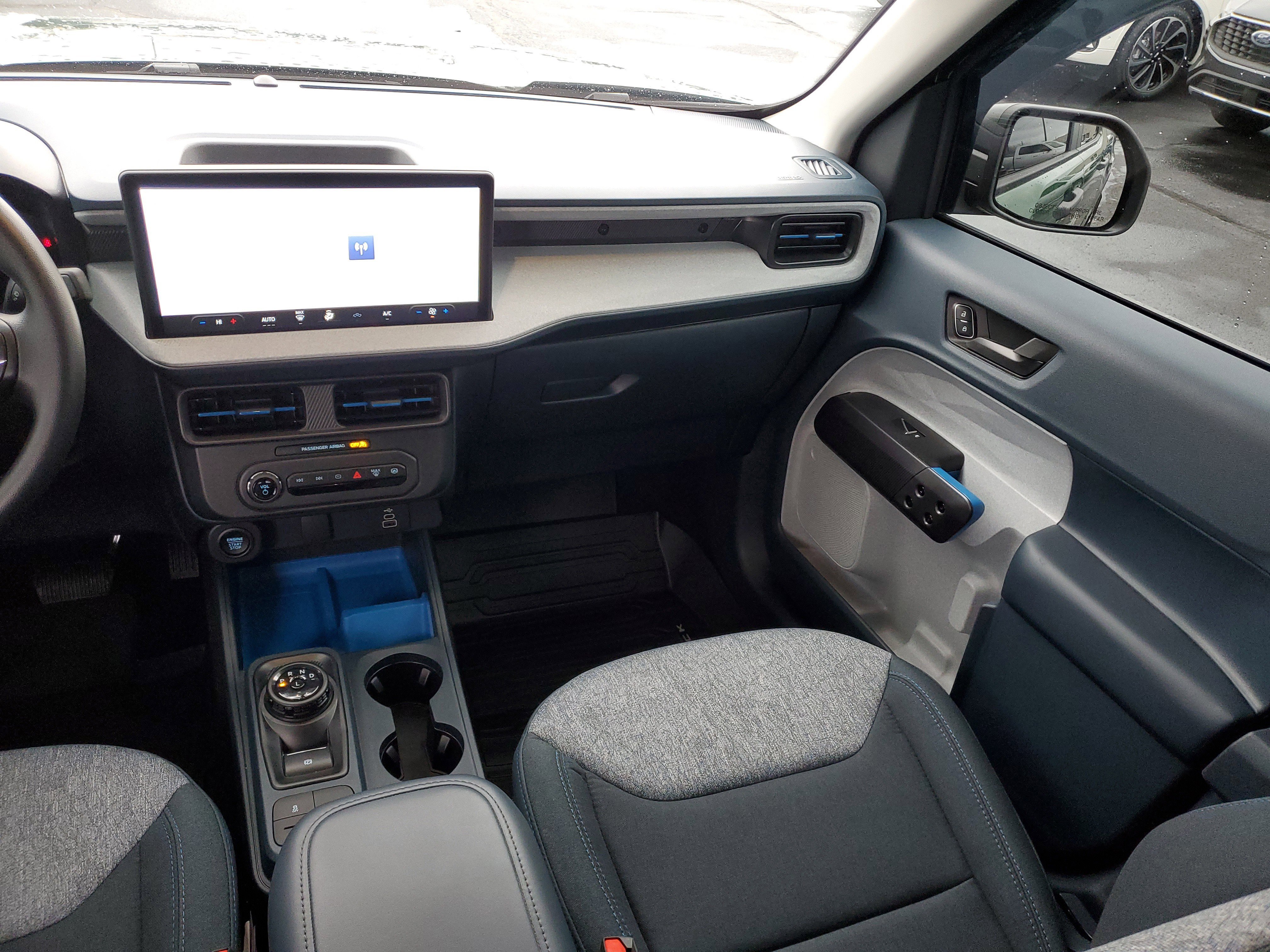 Certified 2025 Ford Maverick XLT image 14