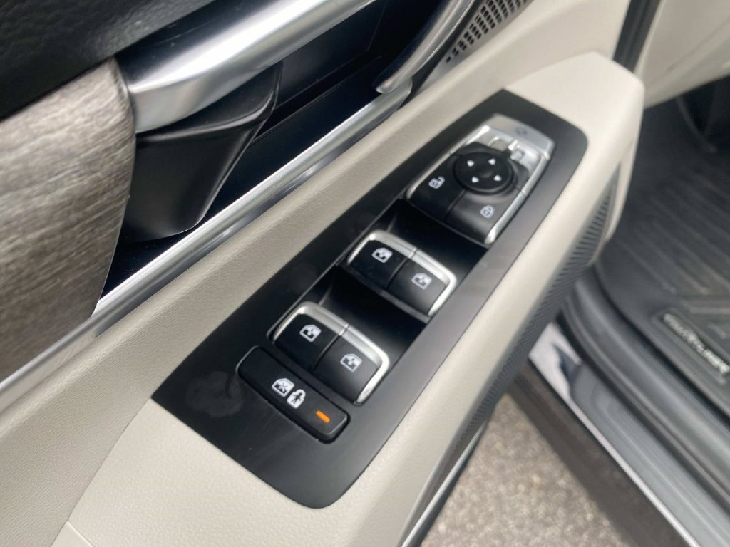 Used 2021 Kia Telluride EX w/ EX Premium Package AWD/4WD image 19