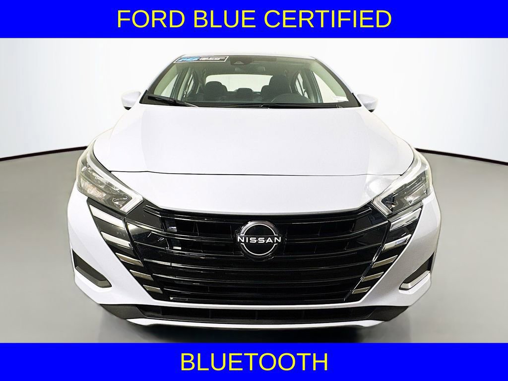 Used 2025 Nissan Versa SV image 8