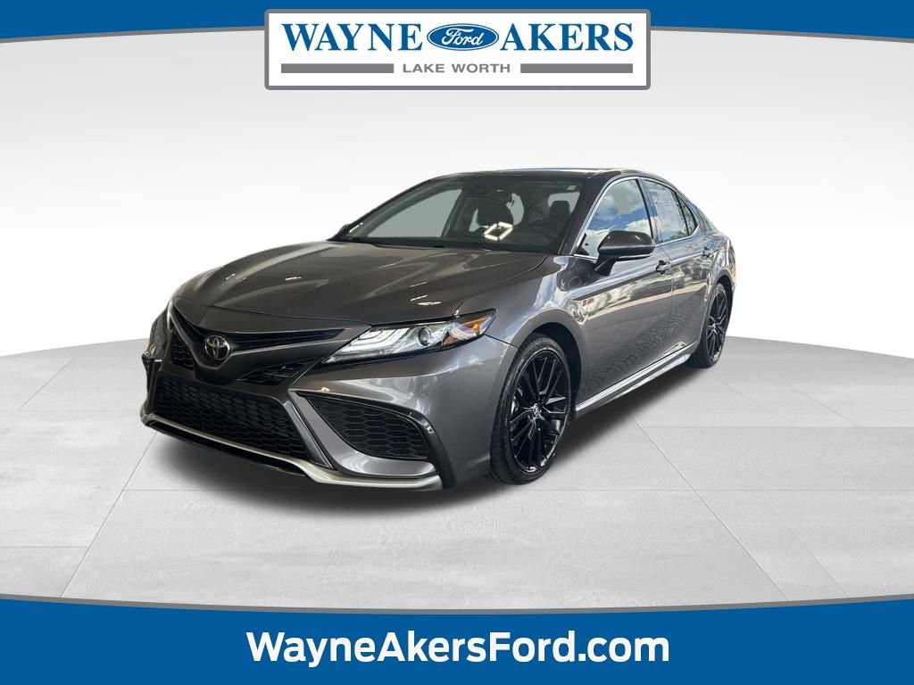 Used 2024 Toyota Camry XSE image 7