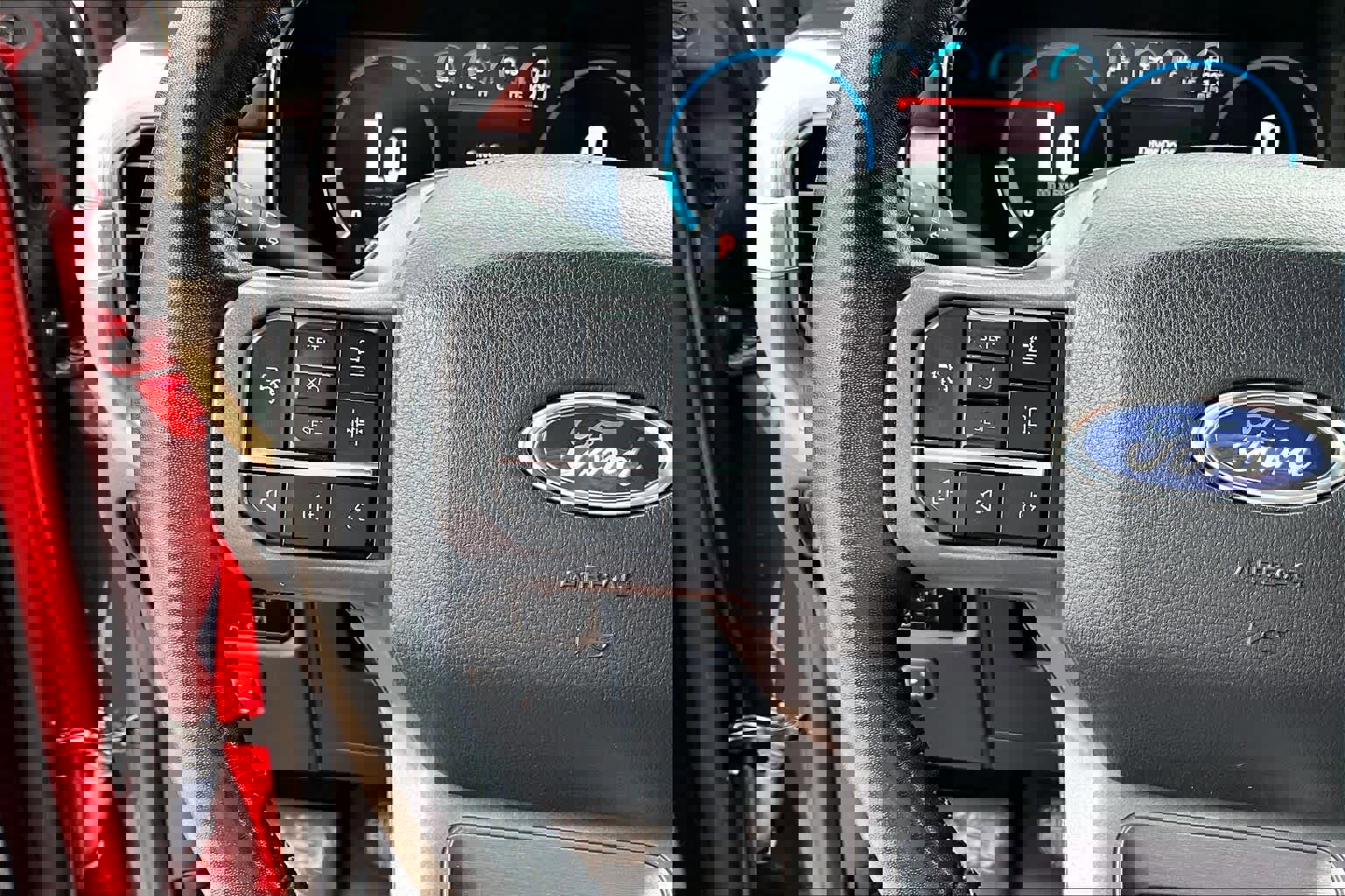 Certified 2023 Ford F150 Lariat image 24