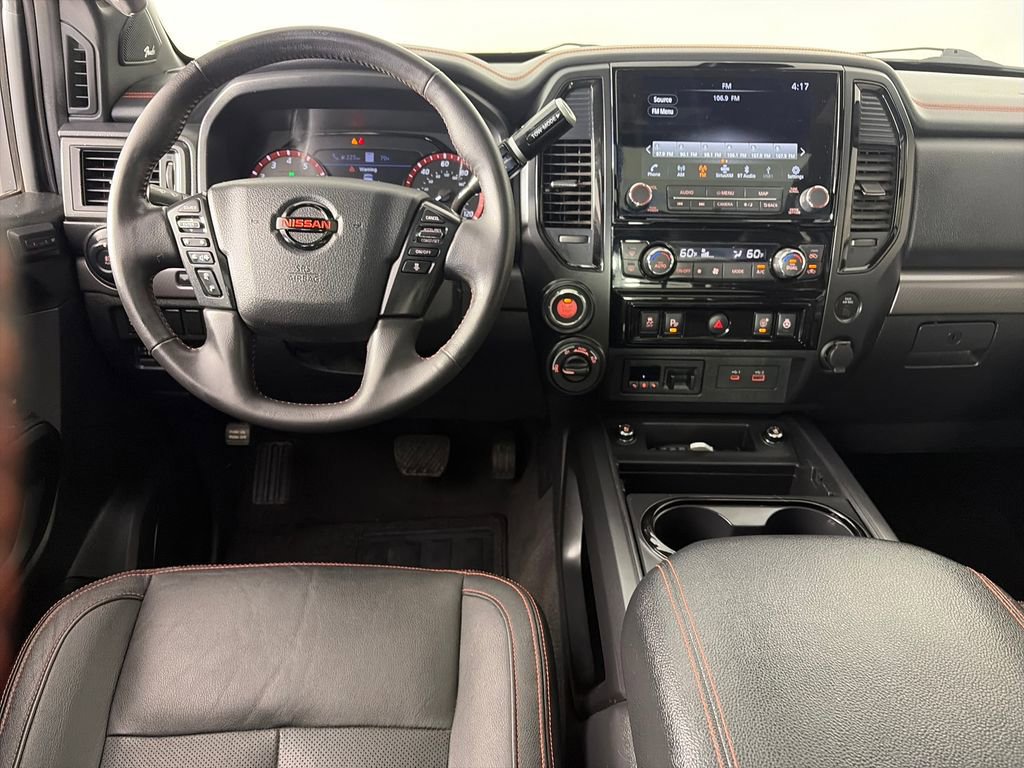 Used 2022 Nissan Titan PRO-4X w/ Pro-4x Convenience Package AWD/4WD image 14