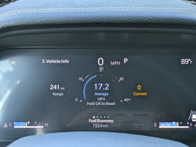 Used 2025 Jeep Grand Cherokee Limited w/ Luxury Tech Group II AWD/4WD image 28