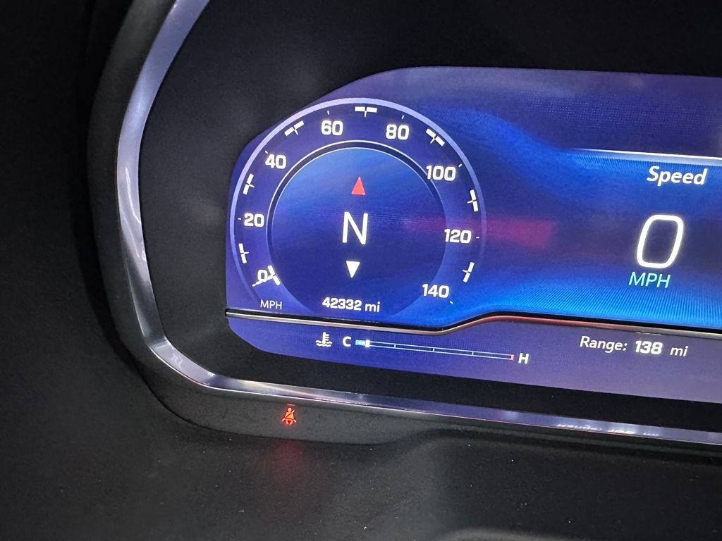 Used 2023 Chevrolet Tahoe Z71 w/ Luxury Package image 11