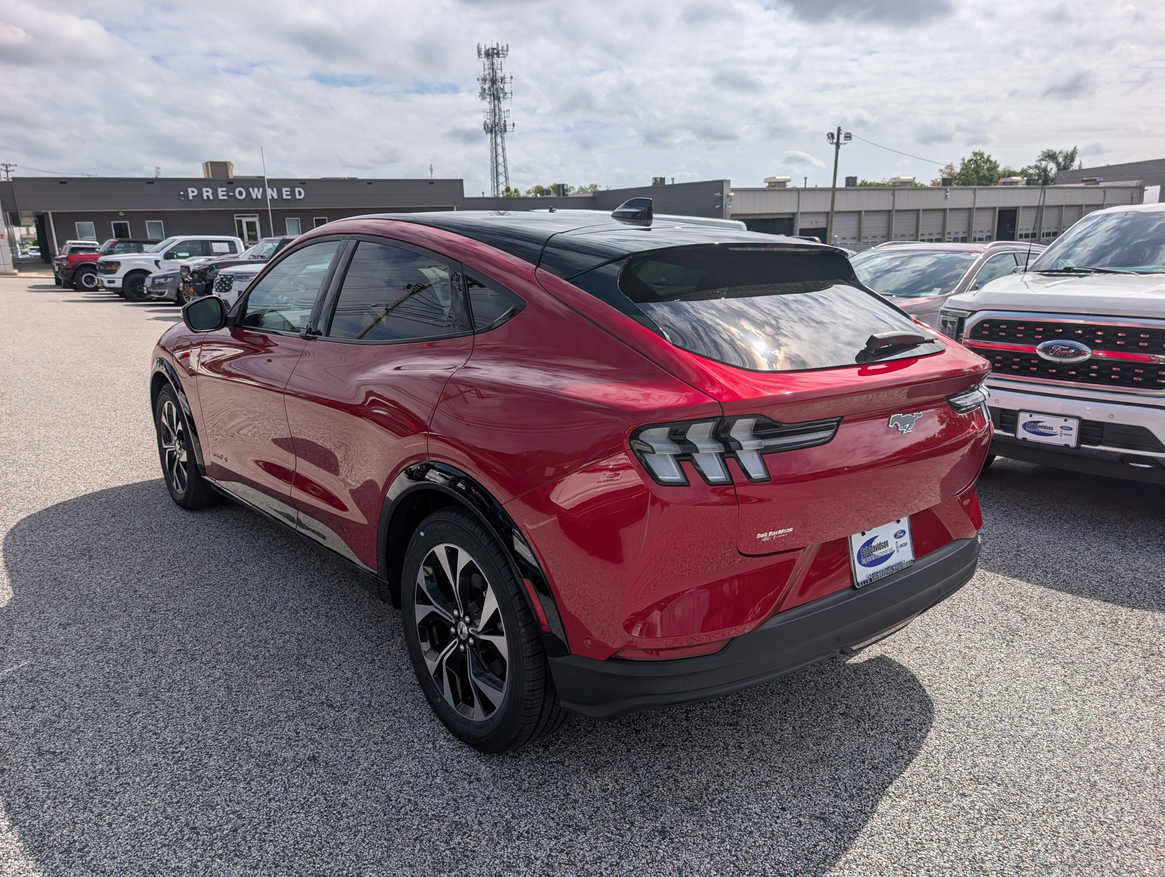 Certified 2023 Ford Mustang Mach-E Premium AWD/4WD image 5