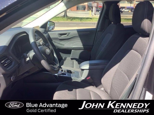 Certified 2025 Ford Escape Active AWD/4WD image 11