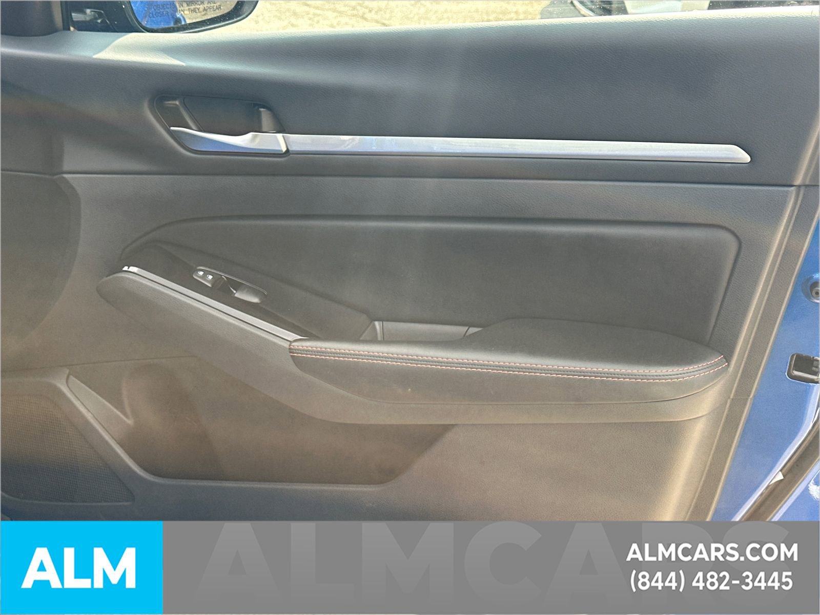 Used 2025 Nissan Altima 2.5 SR FWD image 16