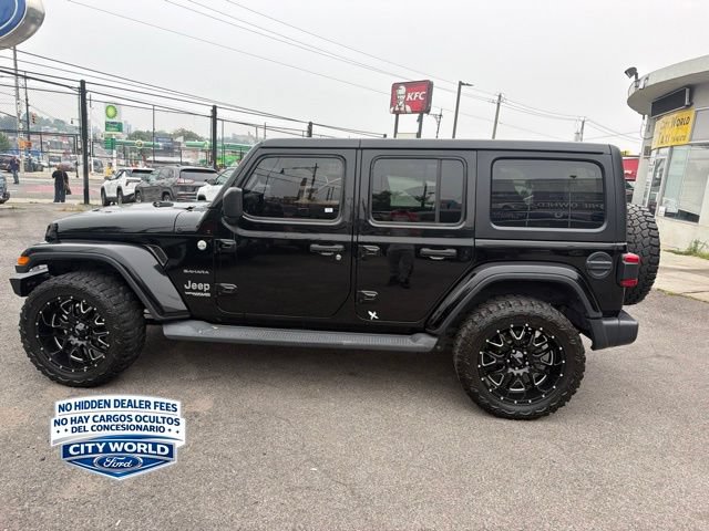 Used 2019 Jeep Wrangler Unlimited Sahara w/ Dual Top Group AWD/4WD image 3