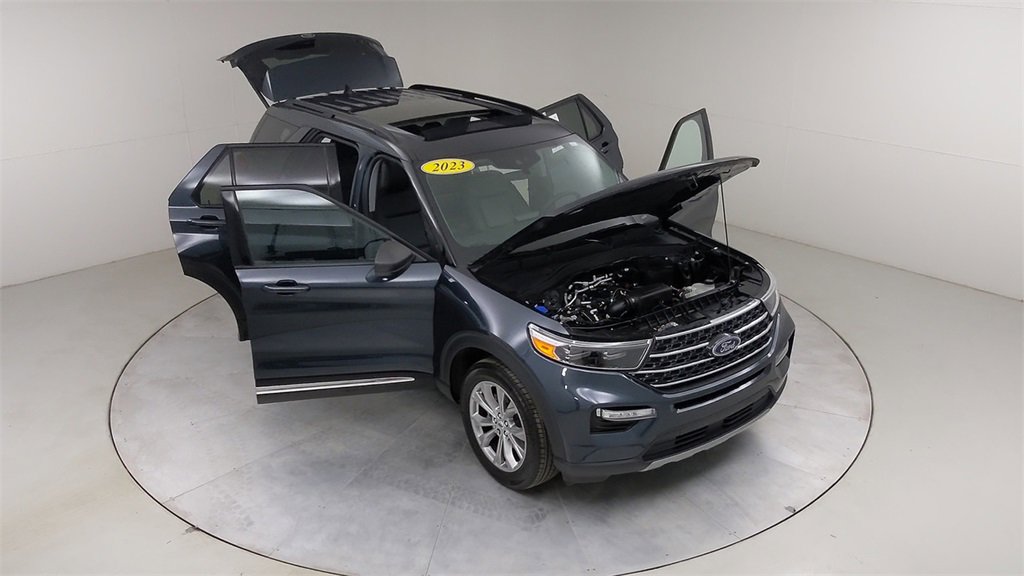 Certified 2023 Ford Explorer XLT w/ Equipment Group 202A image 49