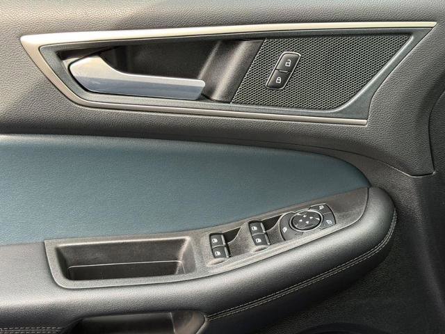 Certified 2024 Ford Edge SEL w/ Sport Appearance Package image 23