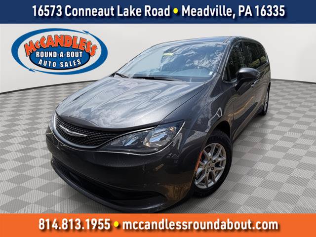 Used 2023 Chrysler Voyager LX FWD image 1