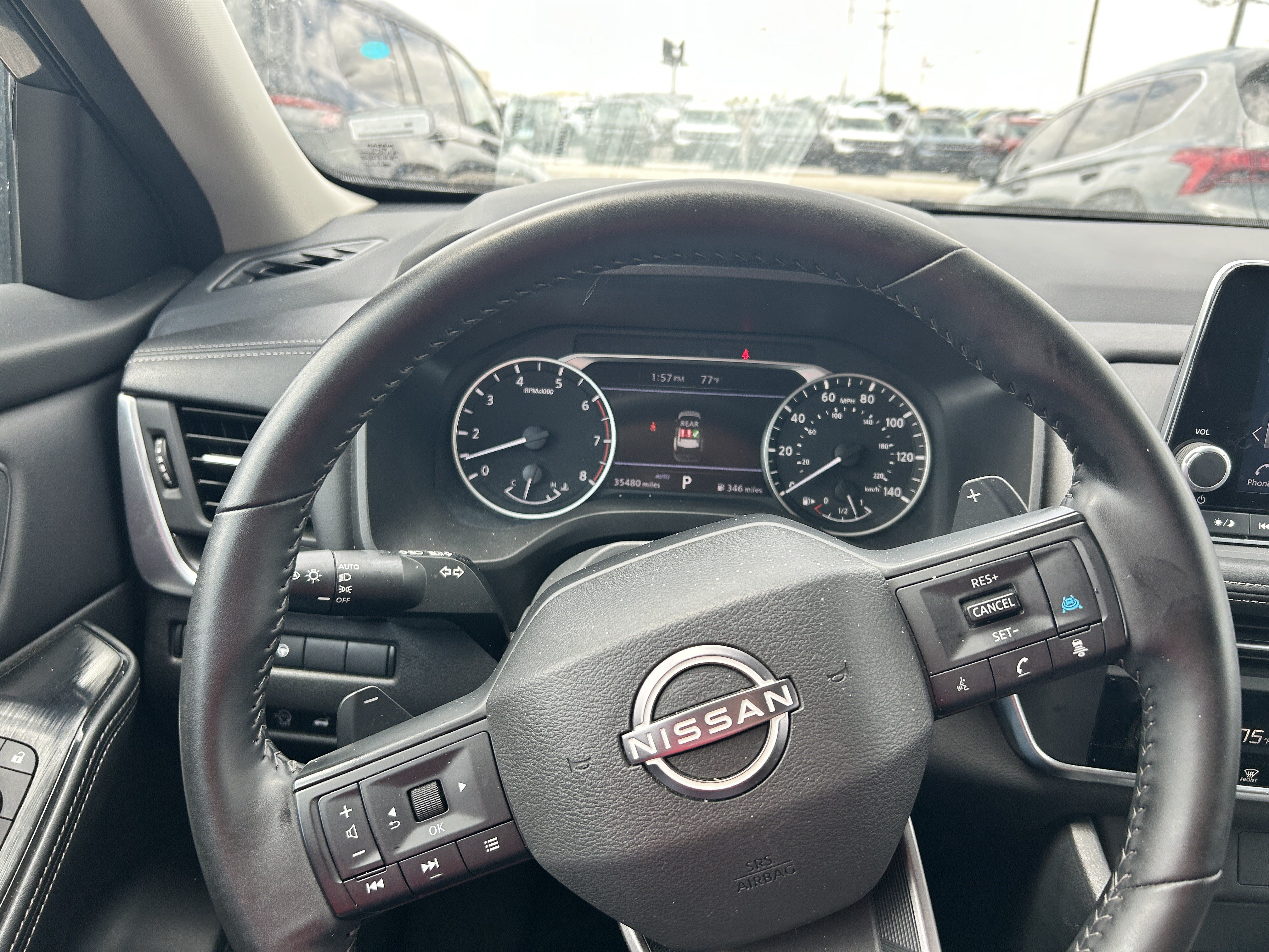 Used 2025 Nissan Rogue SV AWD/4WD image 18