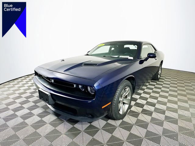 Used 2016 Dodge Challenger SXT