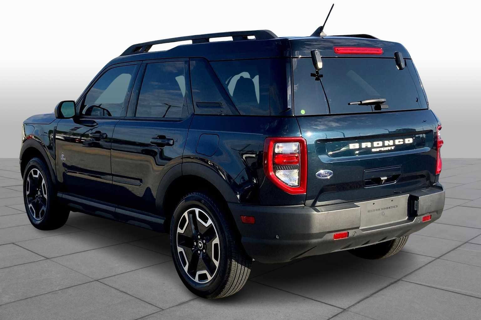 Certified 2022 Ford Bronco Sport Outer Banks AWD/4WD image 13