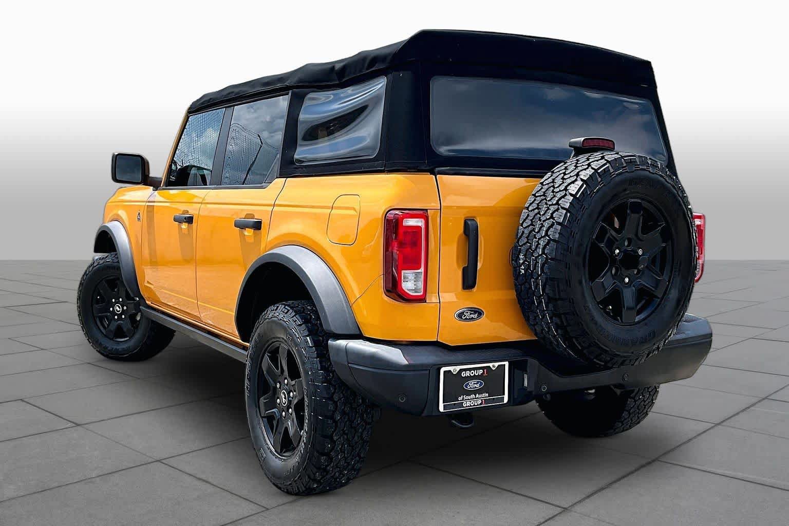 Certified 2022 Ford Bronco Black Diamond AWD/4WD image 12