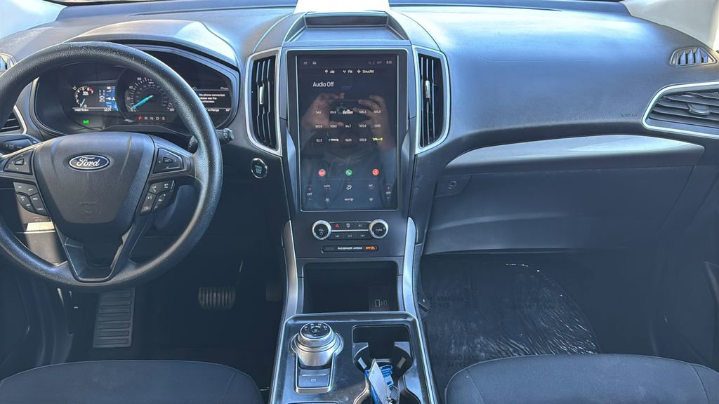 Certified 2022 Ford Edge SE w/ Black Appearance Package AWD/4WD image 9