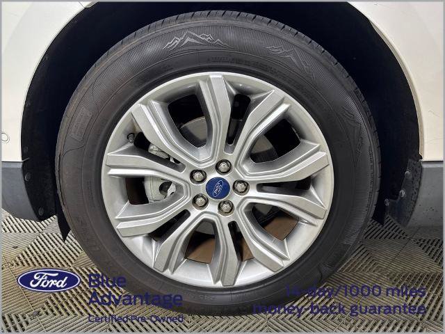 Certified 2019 Ford Edge Titanium w/ Equipment Group 301A FWD image 14