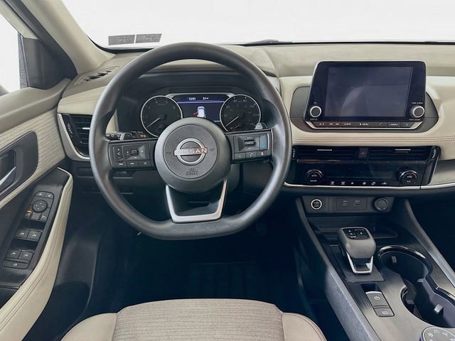 Used 2022 Nissan Rogue SV image 19