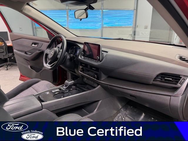Used 2023 Nissan Rogue SV FWD image 27