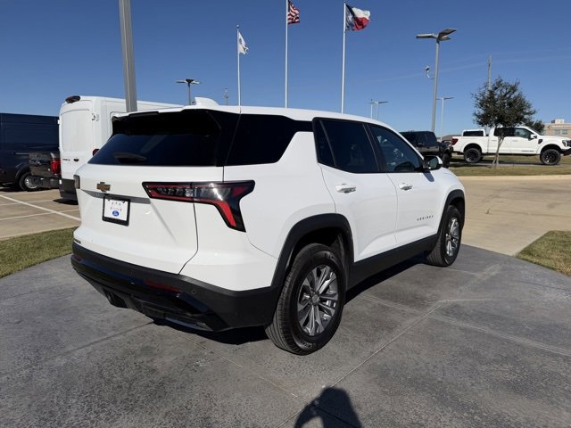Used 2025 Chevrolet Equinox LT image 3