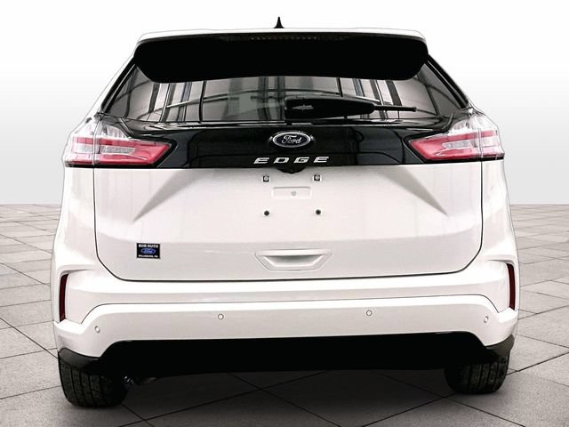 Certified 2023 Ford Edge ST-Line AWD/4WD image 4