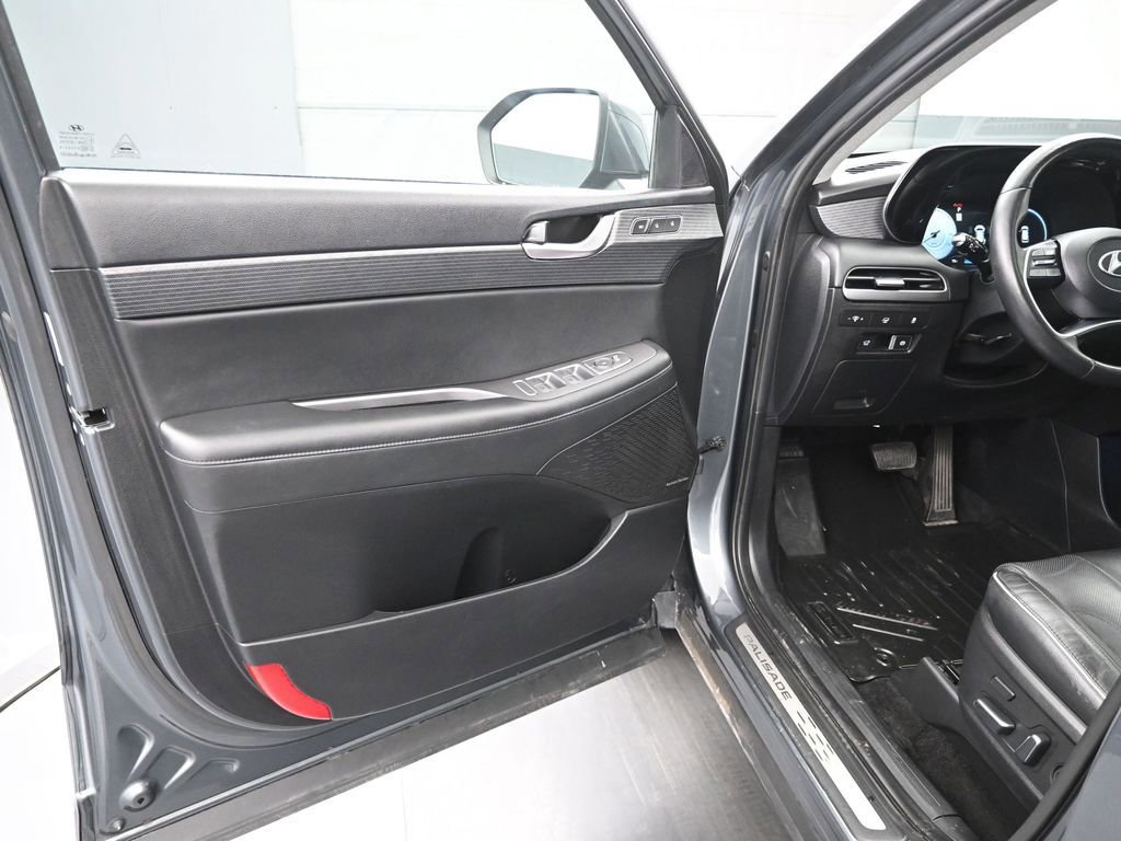 Used 2023 Hyundai Palisade Limited w/ Cargo Package AWD/4WD image 43