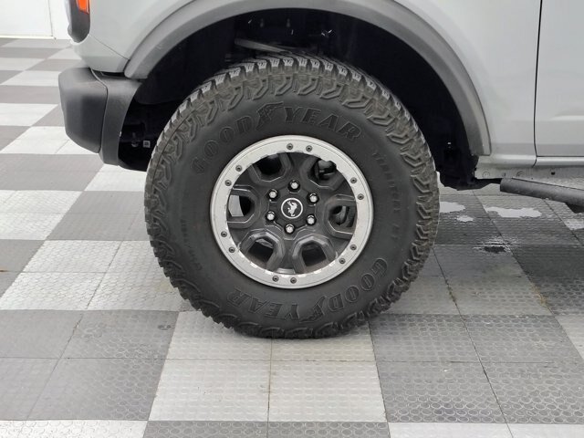 Certified 2024 Ford Bronco Black Diamond w/ Sasquatch Package AWD/4WD image 9