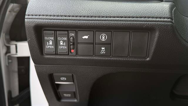 Used 2023 Honda Odyssey EX-L image 12