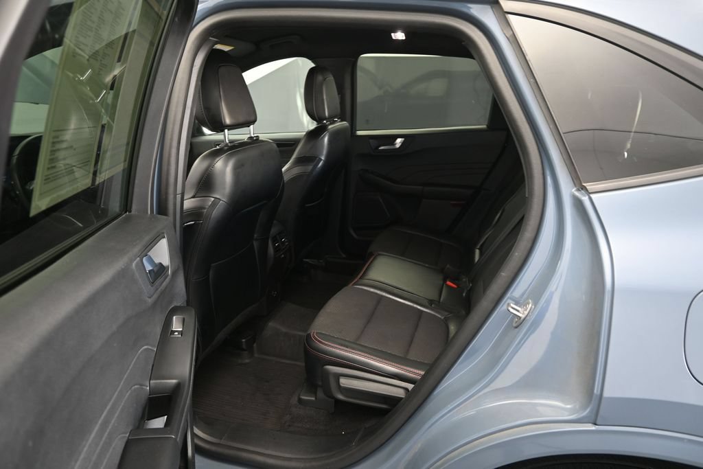 Certified 2023 Ford Escape ST-Line Select AWD/4WD image 19