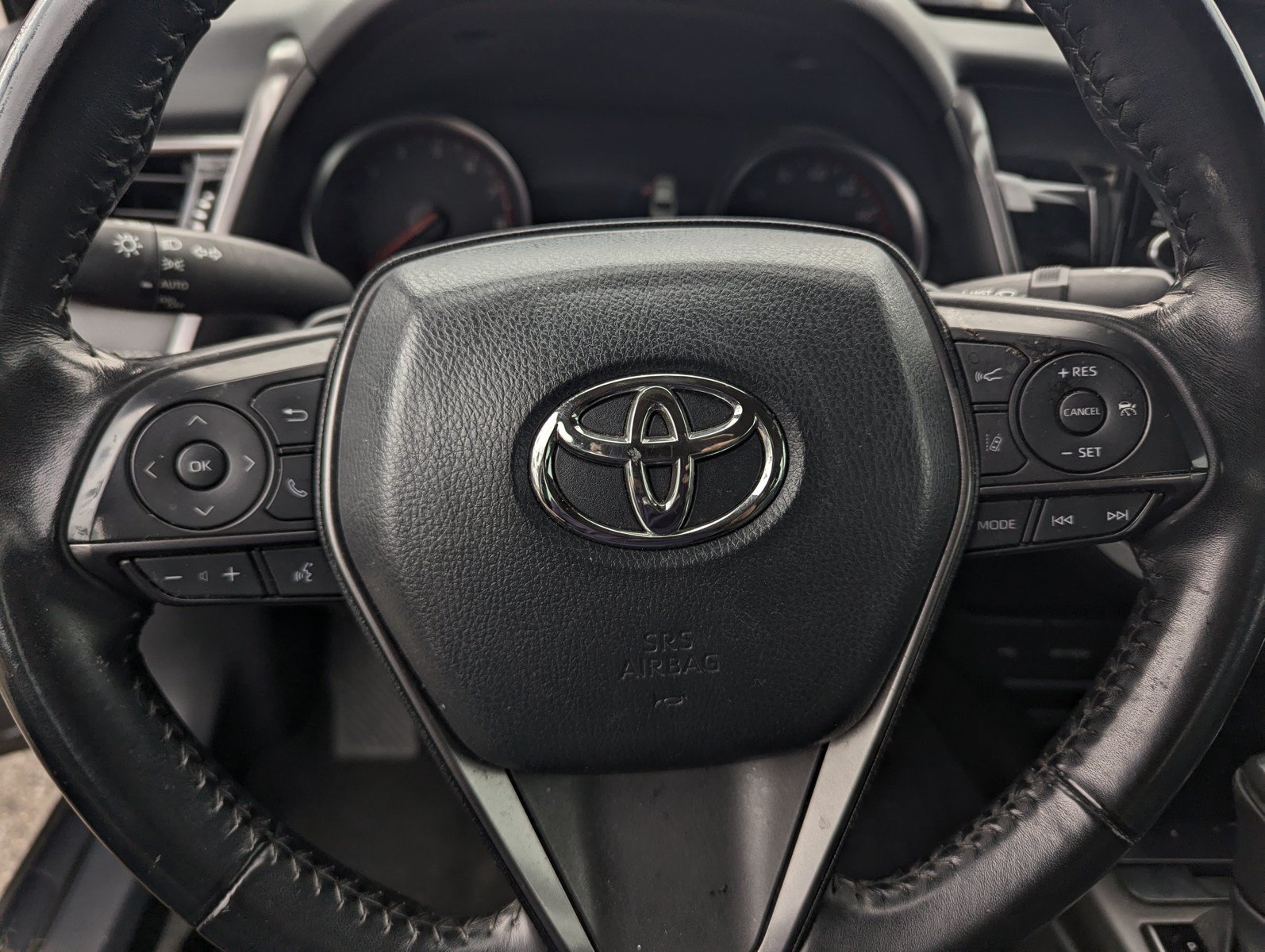 Used 2024 Toyota Camry XSE FWD image 6