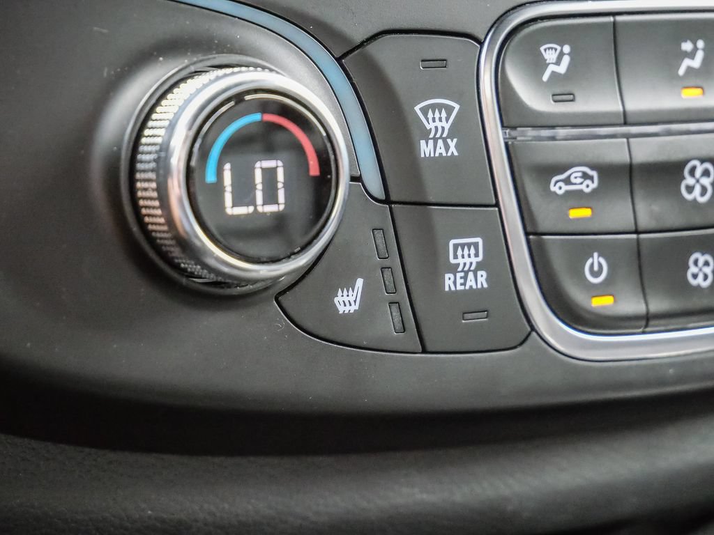Used 2023 Chevrolet Traverse LT FWD image 59