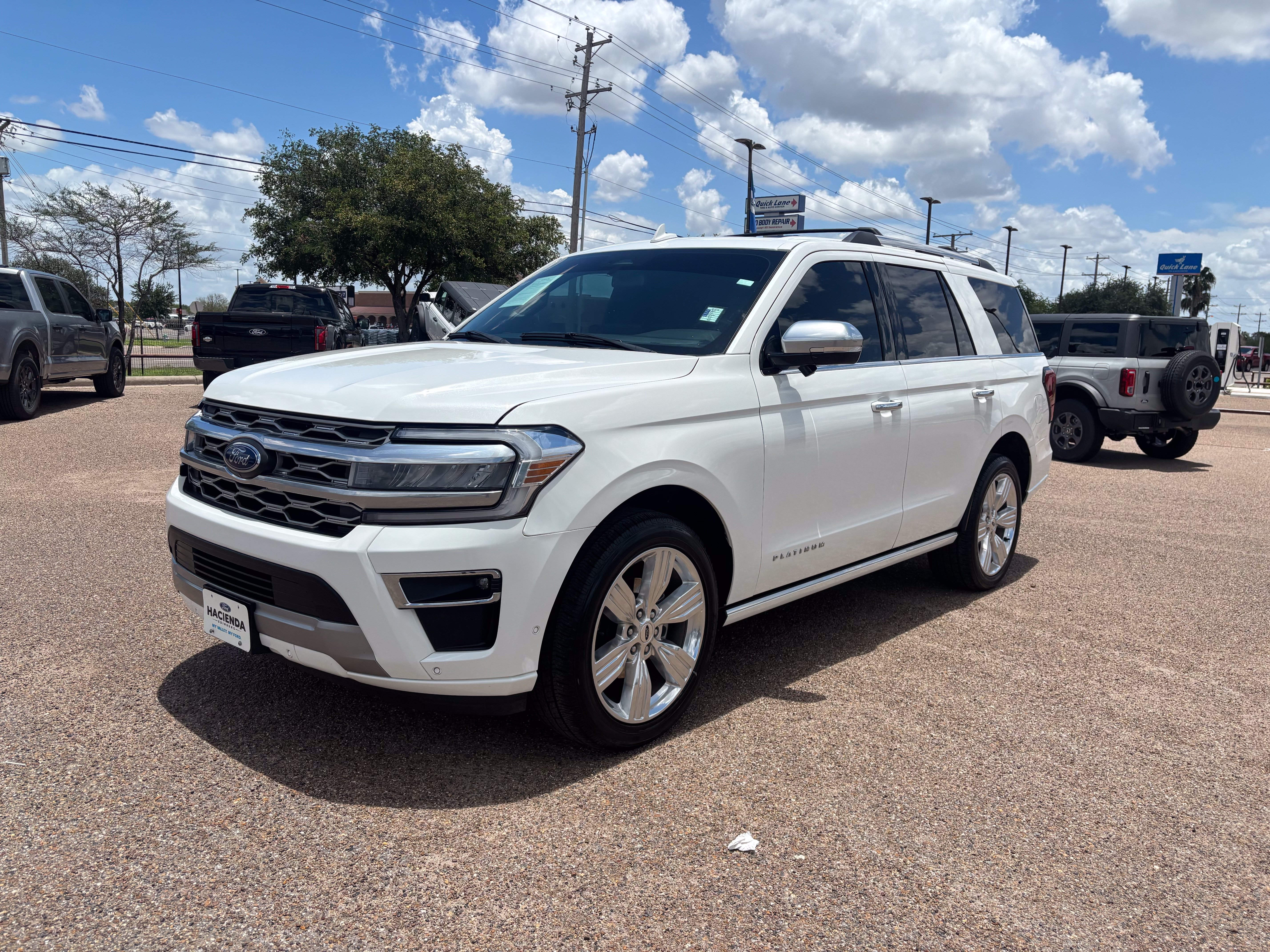 Certified 2024 Ford Expedition Platinum RWD video 1